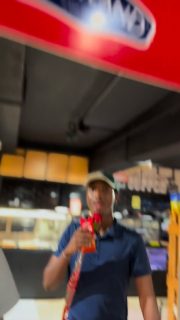 Weuh, mkona mistari huku nje 😂👏🏾 @allanmx alibaki speechless. Mlete hizi mistari on the 28th 😉Can’t wait to see you! 

#Dairyland #ShootYourShot